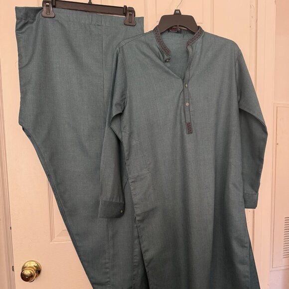 Indian Pakistani shalwar kameez for 12-13 yr boy - Picture 3 of 6